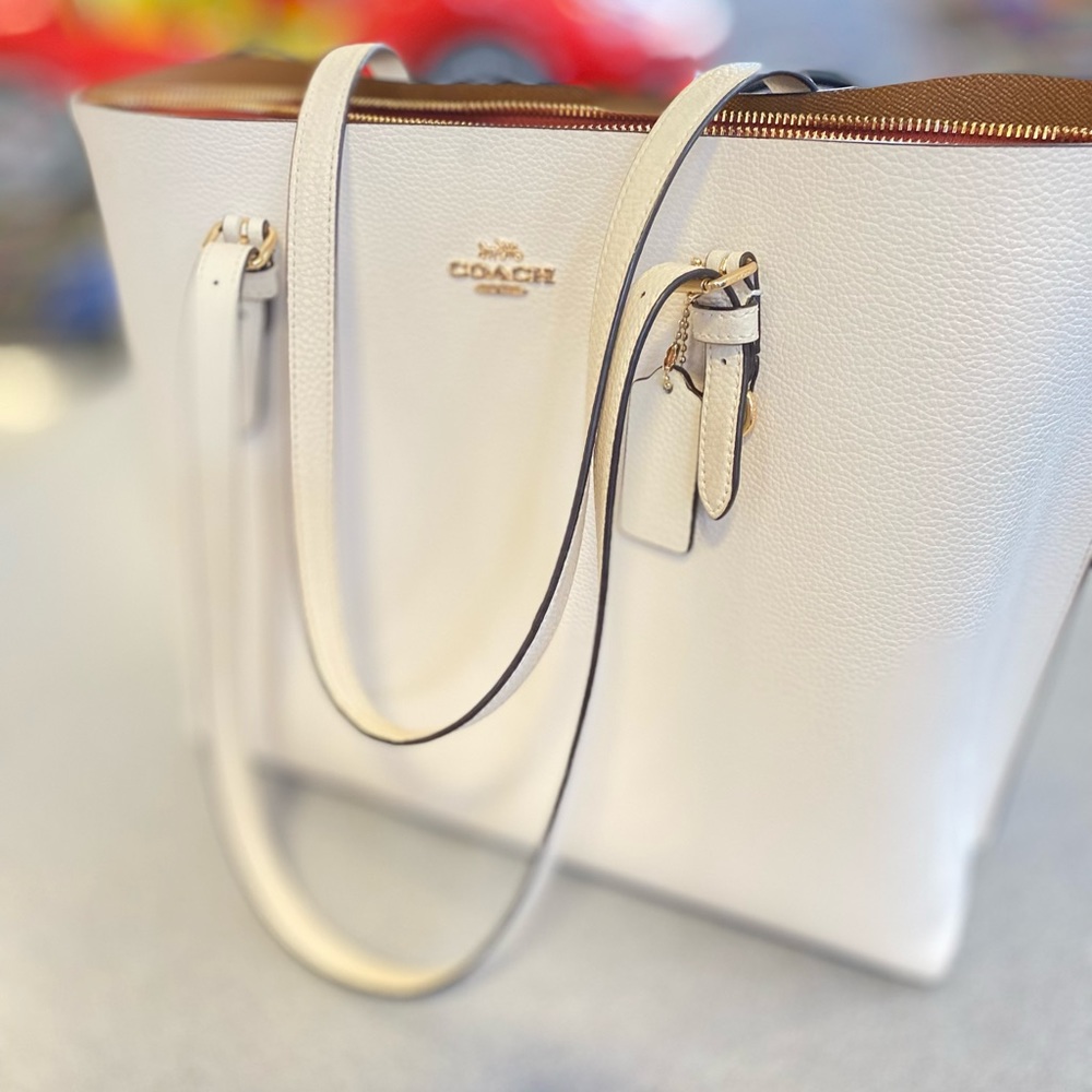 Coach Mollie Tote